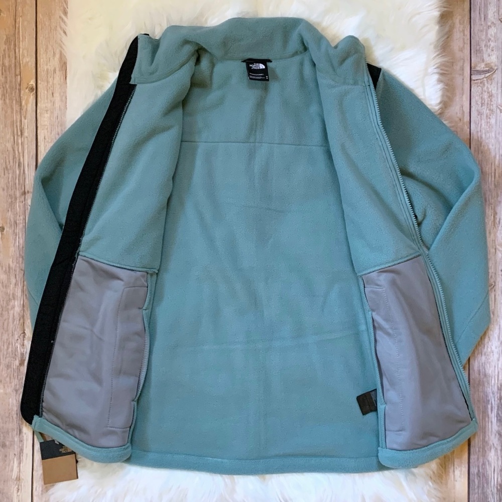 The North Face Women’s 300 Tundra Full Zip Fleece Jacket - Picture 3 of 6